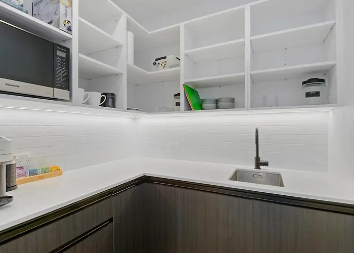 Repton City Townhouse - Merivale